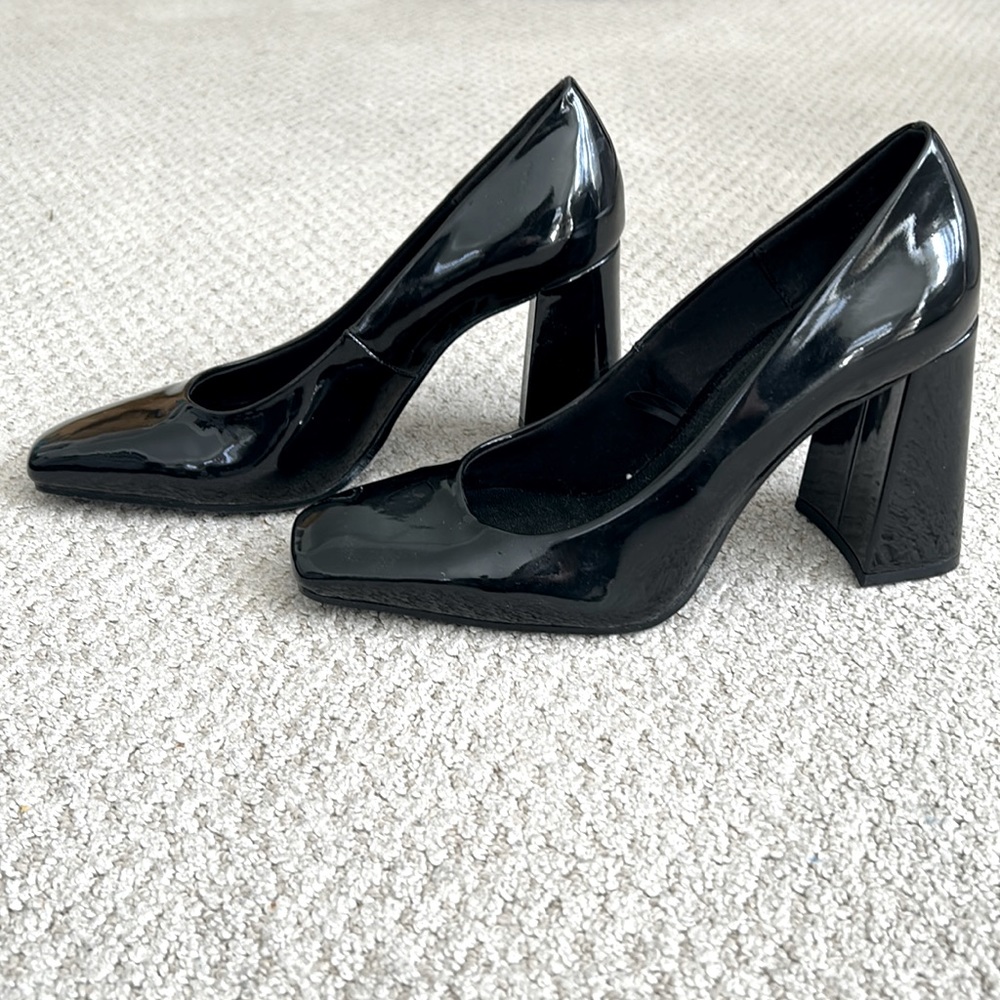 H&M square toe, black chunky heels